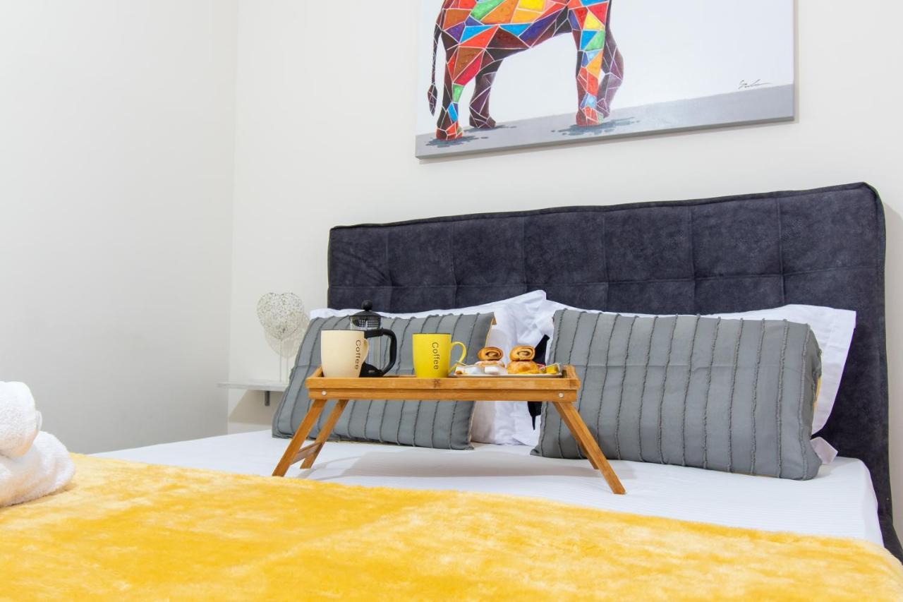 ארטמידה Yelayellow House Near To Airport, Rafina Port And Metropolitan Expo מראה חיצוני תמונה